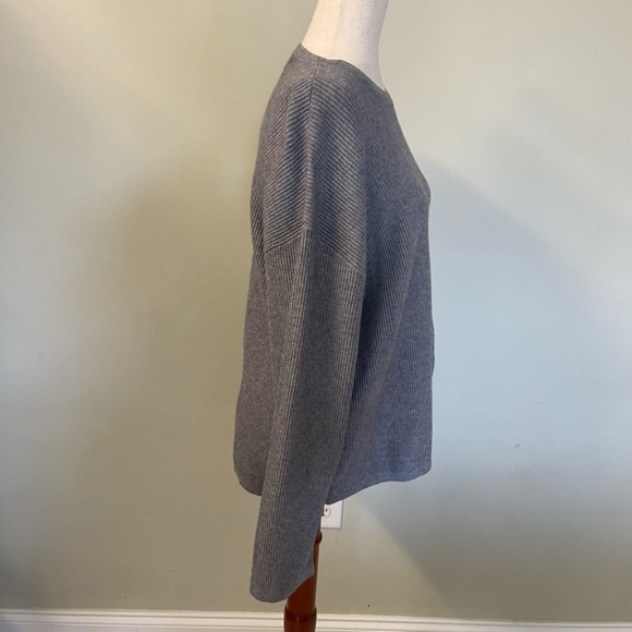 Pinch Gray Knit Sweater - Size L - Picture 7 of 10